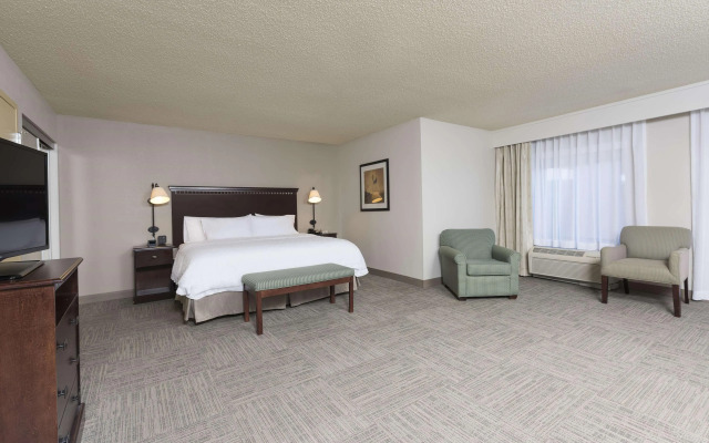 Hampton Inn & Suites Hartford-Manchester