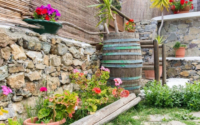 The Old Pomegranate House - Sea View - AC - Wifi - SAT TV