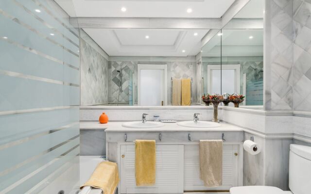 All About Marina Mariola