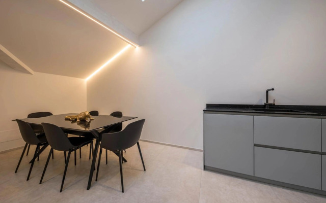 App 8 Palazzo Cavour