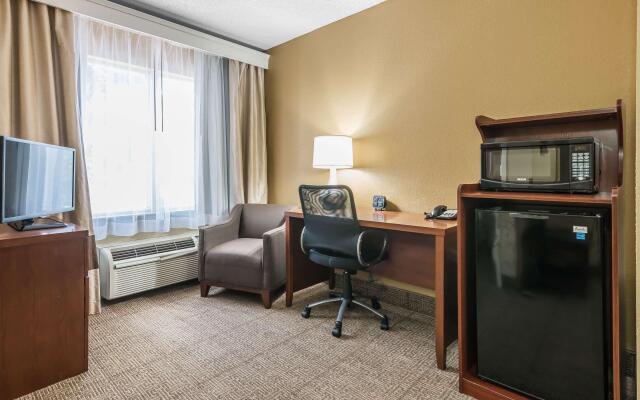 Comfort Suites Sawgrass