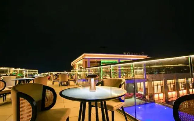 Ramada By Wyndham Vientiane Central