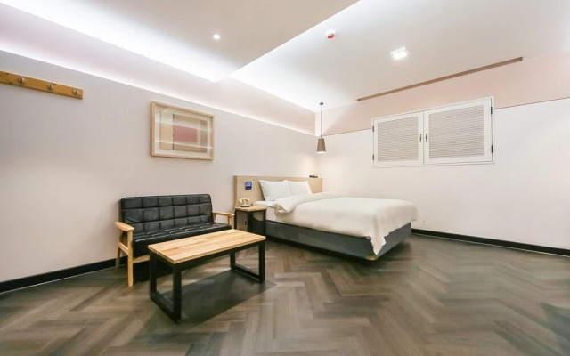 Gimcheon Hotel Esang