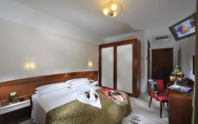 Hotel Eden