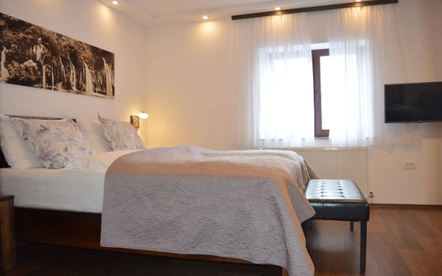 Plitvice Miric Inn