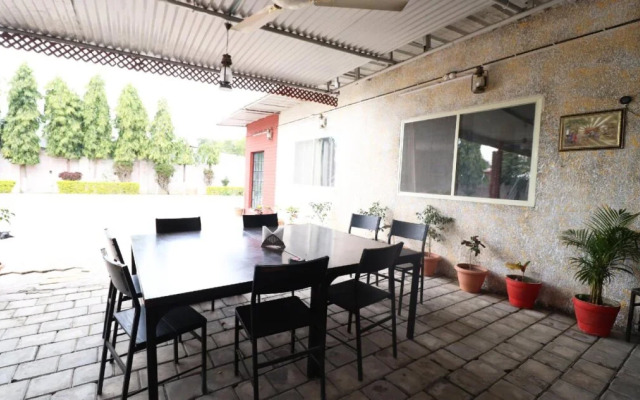 Hotel Red Chilli By OYO Rooms