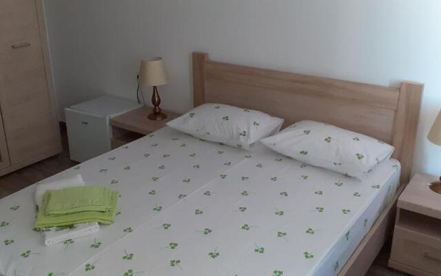 Splendid Aparthotel
