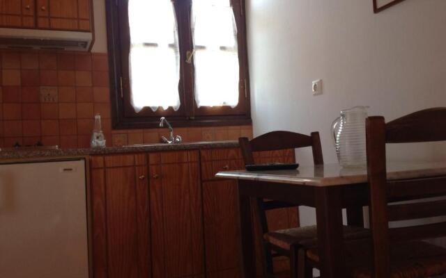 Alexandraki Rooms