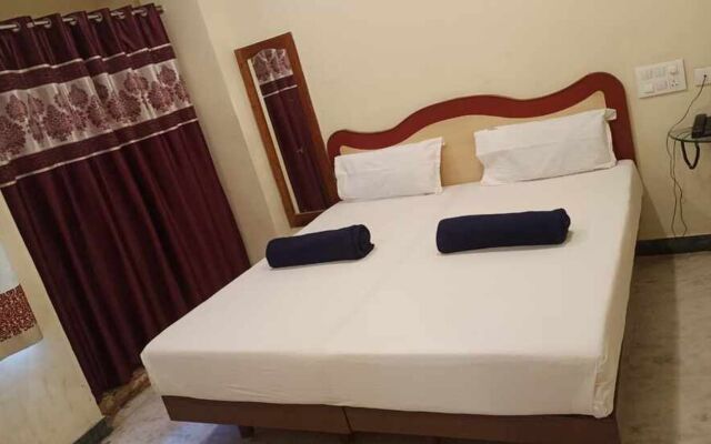 Hotel Poojith AC