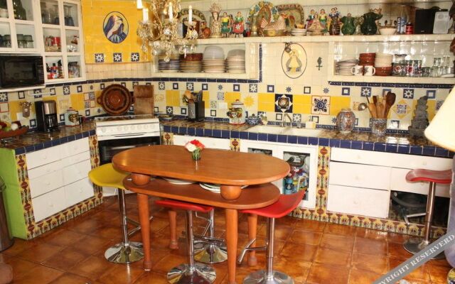 Casa Cinco Patios