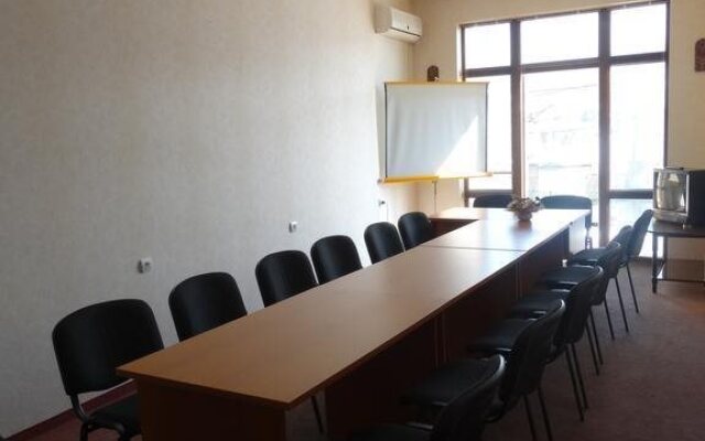 Hotel Plavis
