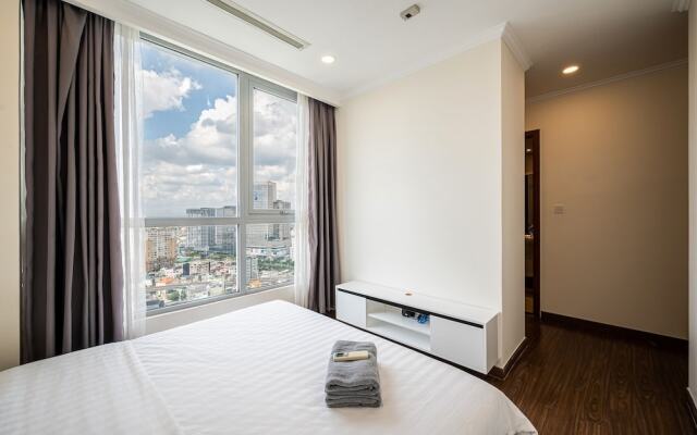 Landmark Condotel Art By KaySuite