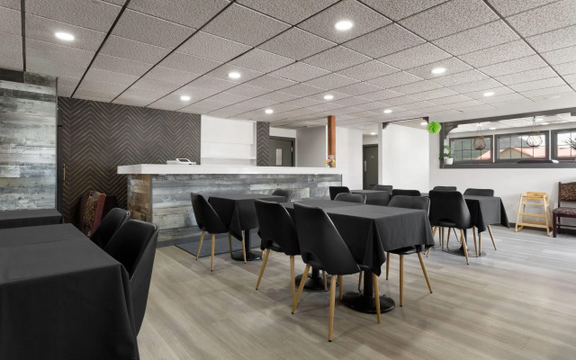 Travelodge by Wyndham Blairmore