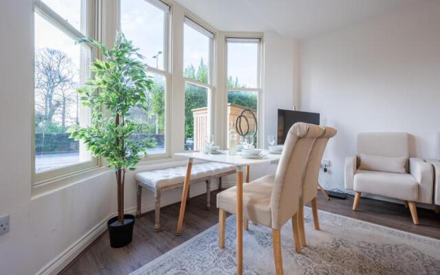 North Lane Apartment by Tŷ SA