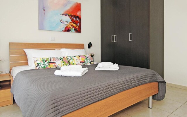 Mariada Paralimni in Paralimni