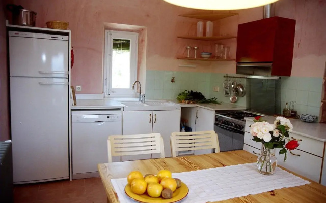 Rectory Castellar De La Muntanya