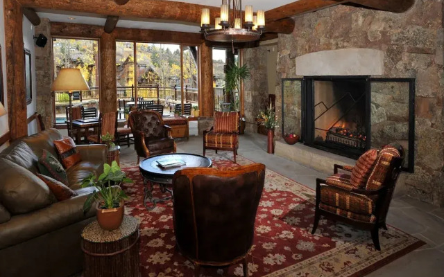 Lavish 3br 3.5ba Bachelor Gulch  Steps To Lifts 3 Bedroom Condo by RedAwning