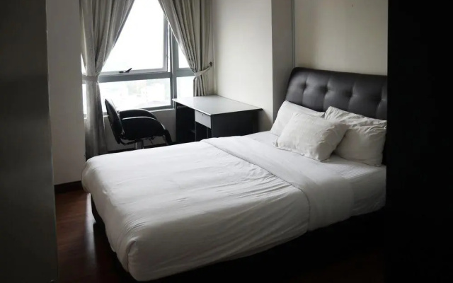 Greensward Suites At Taragon