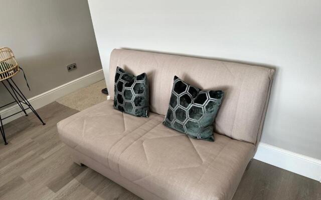 Willshaw Suites for families over 25 only