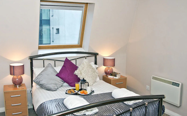 Base Serviced Apartments - Duke Street