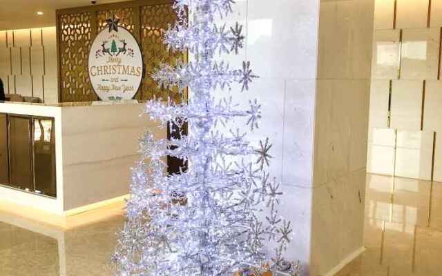 Gold Coast PIK Sea View Apartments by LongeSuites