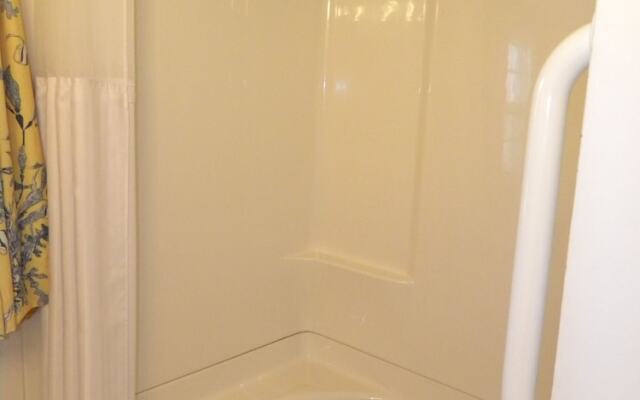 Colonial Gables Oceanfront Village