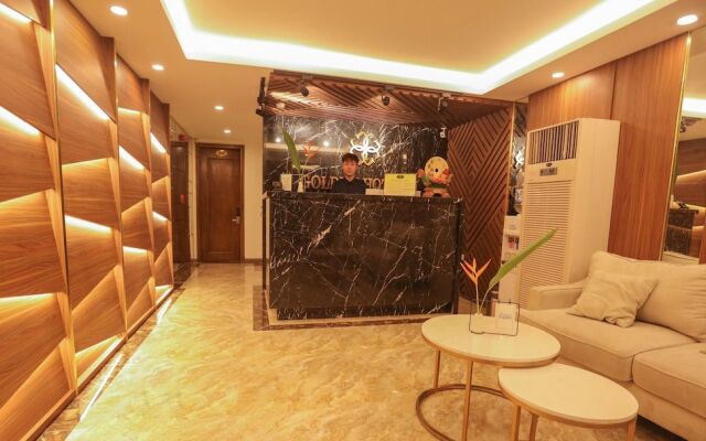 Golden Hotel 2