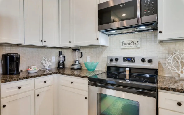 Endless Summer at Pointe West