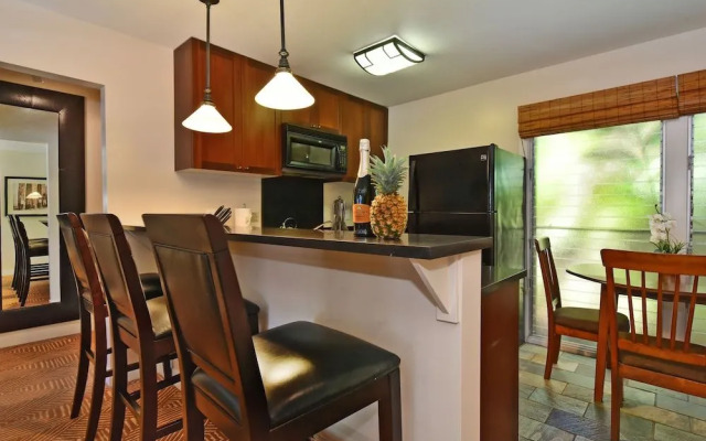 Aina Nalu A104 by RedAwning