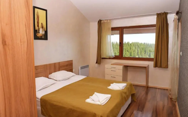 Forest Nook Aparthotel