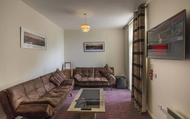 Pinehurst Lodge Hotel