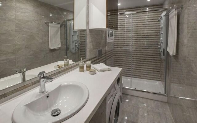 Spacious & Convenient Place near Acropolis Museum by GHH