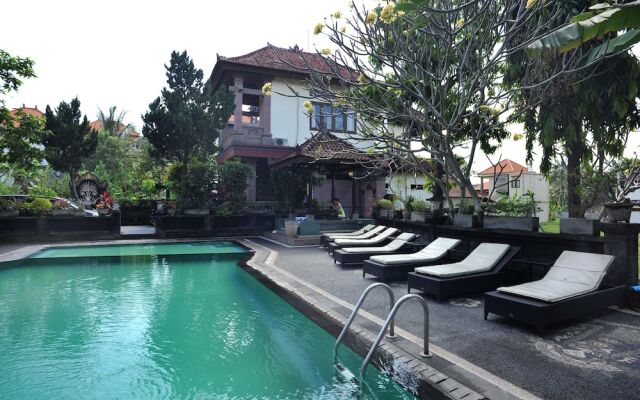 巴厘岛艾里乌布必司马32酒店(Airy Premier Ubud Bisma 32 Bali)