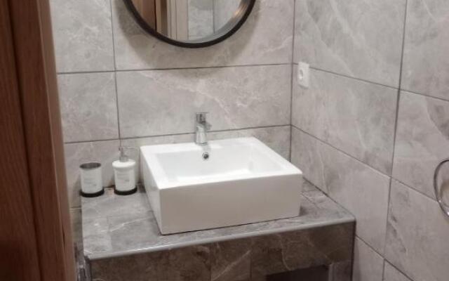 Closer "Egnatia Apartment 4"