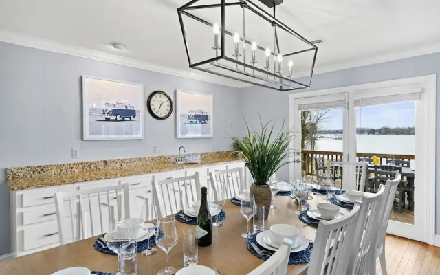 Ponderosa Pointe by Avantstay Boathouse Views