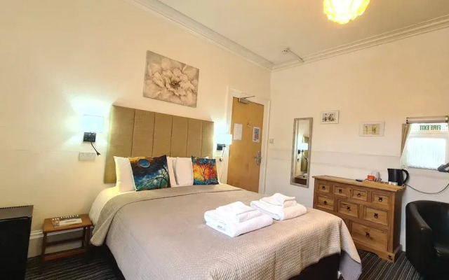 Torland Seafront Hotel