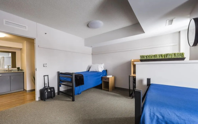 Western Bed and Breakfast - Ontario Hall