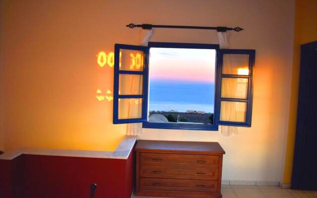 Cycladic Residence