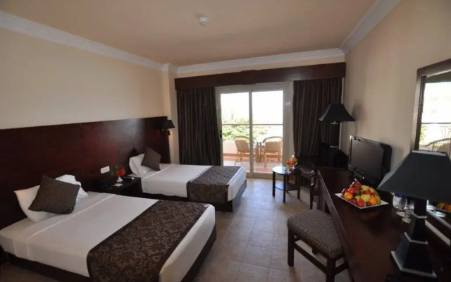Royal Brayka Beach Resort