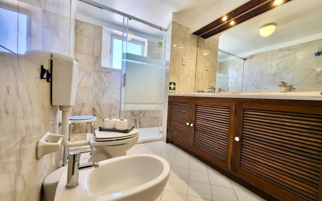 Albufeira Sunset With Pool by Homing