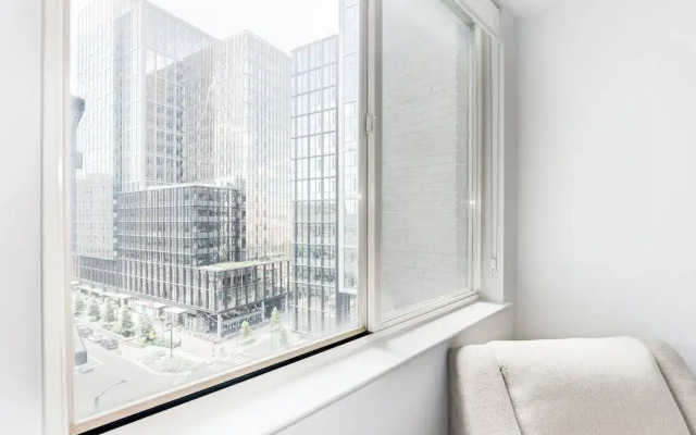 Elegant 2BR Apartment Minutes From DC