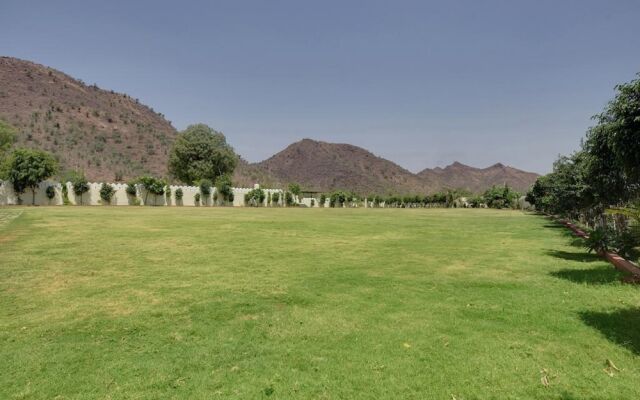 Maangarh Resort