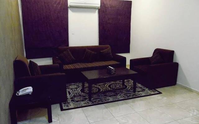 Roze Al Jawharah Suites
