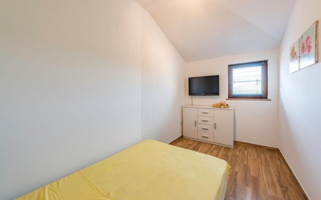 Stunning Home in Bonaci With Wifi and 3 Bedrooms