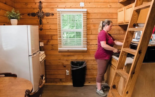 Kozy Haven Log Cabins