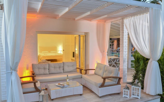Villa Blanche Otel