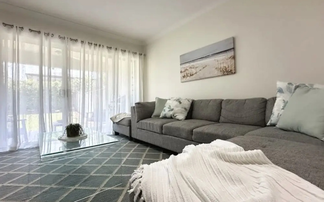 The Nook - Pet Family-friendly 4-bedroom – Guest Rooms – Cairns