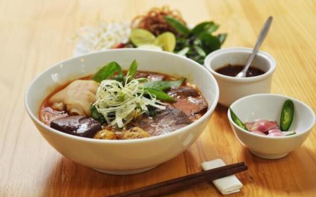 Song Huong Hue Hotel