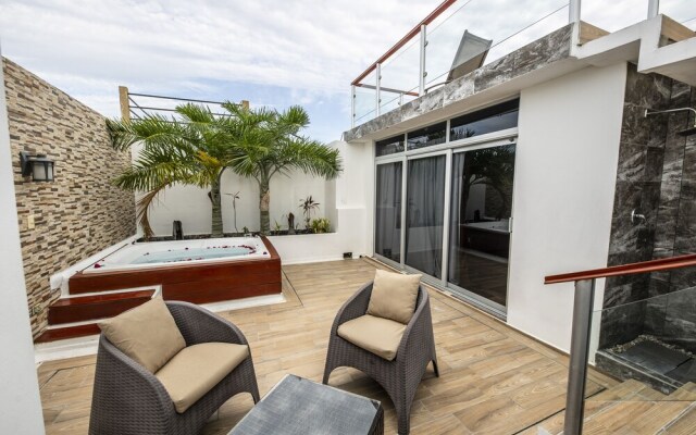 Penthouse Beach Holiday Private Jacuzzi Bbq Family Friendly Maid Service
