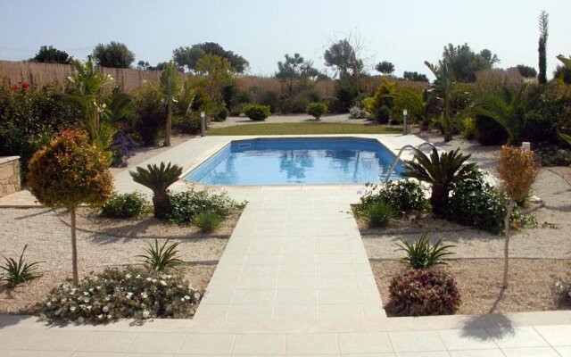 Eleon Villa